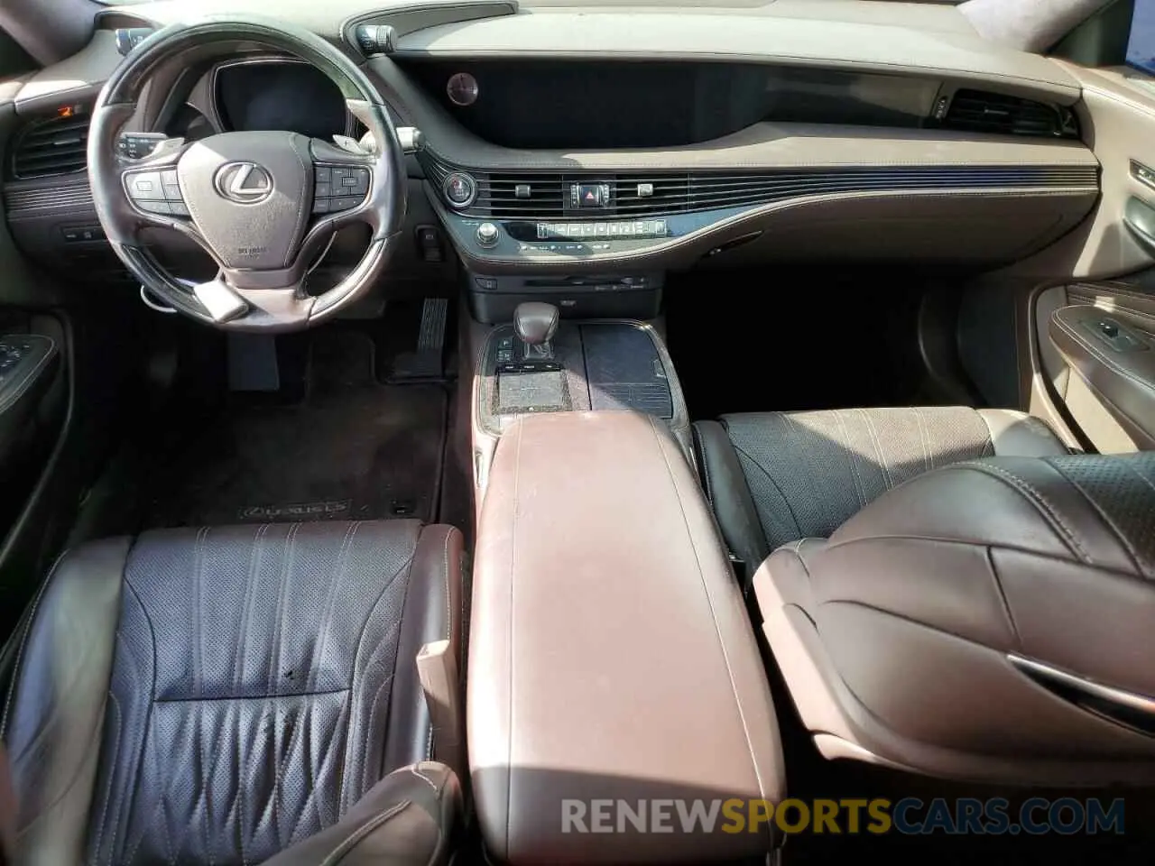 8 Photograph of a damaged car JTHB5LFFXK5009462 LEXUS LS500 2019