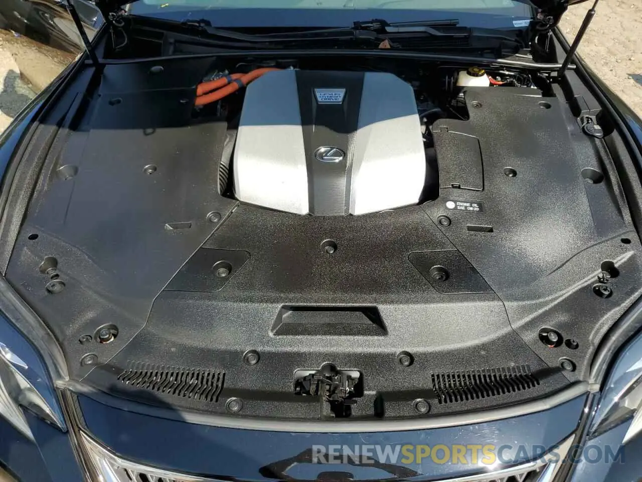11 Photograph of a damaged car JTHBY1FF0K5004329 LEXUS LS500 2019
