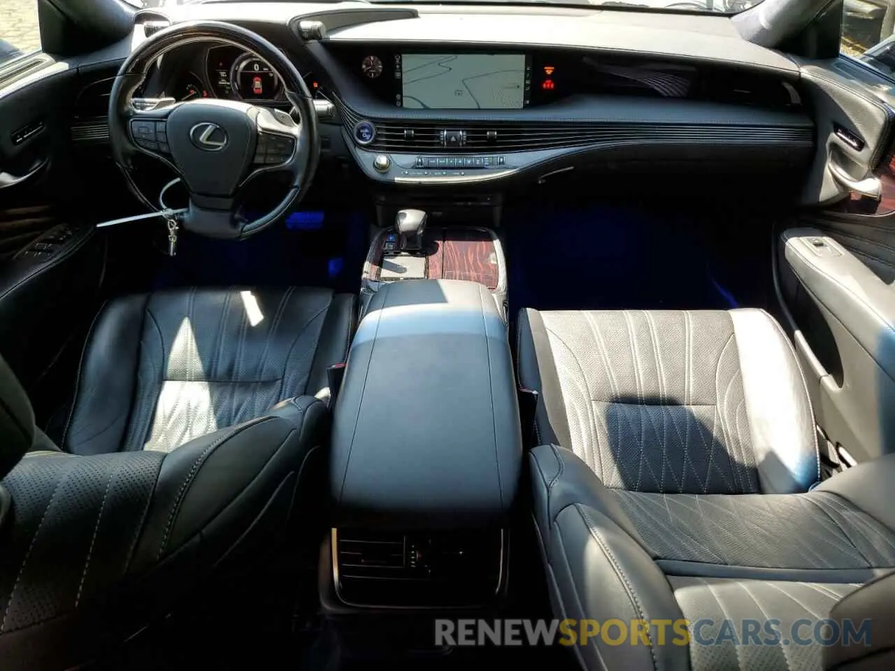 8 Photograph of a damaged car JTHBY1FF0K5004329 LEXUS LS500 2019