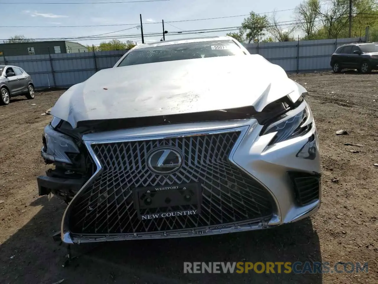 5 Photograph of a damaged car JTHC51FF3K5005648 LEXUS LS500 2019
