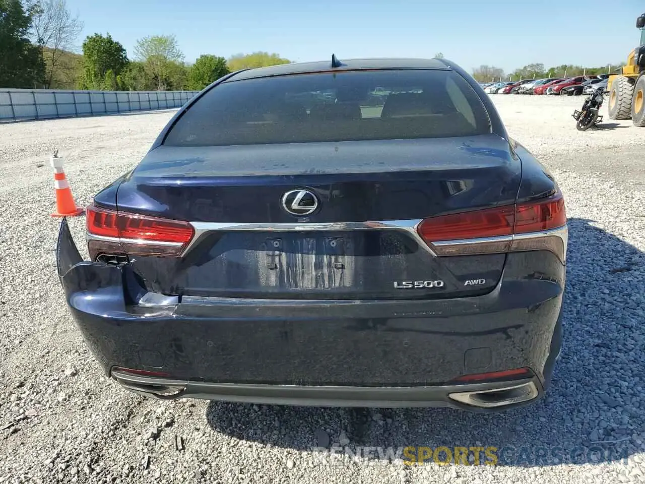 6 Photograph of a damaged car JTHC5LFF3K5007069 LEXUS LS500 2019