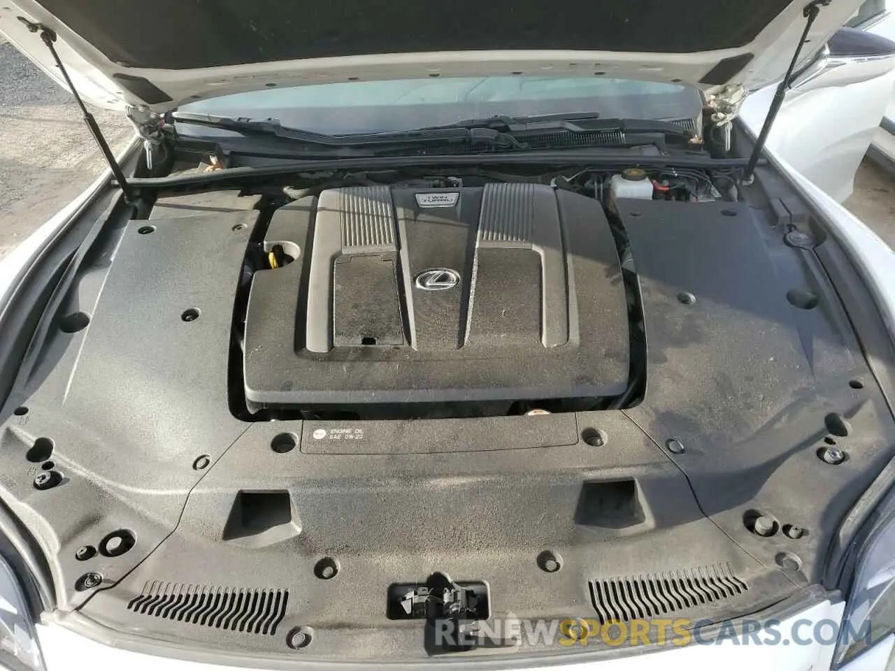 11 Photograph of a damaged car JTHC5LFF8K5005625 LEXUS LS500 2019