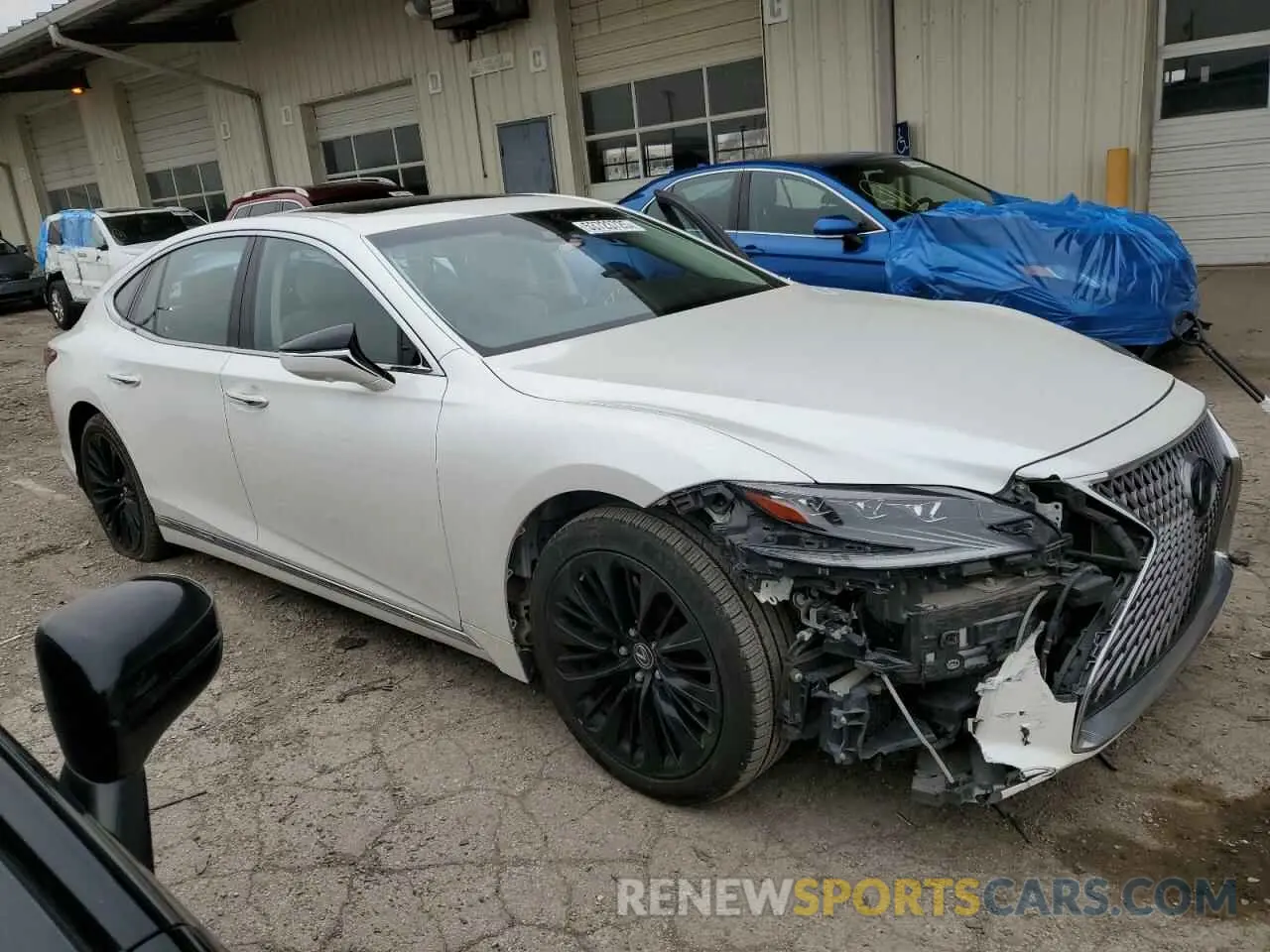 4 Photograph of a damaged car JTHD51FF5L5011005 LEXUS LS500 2020