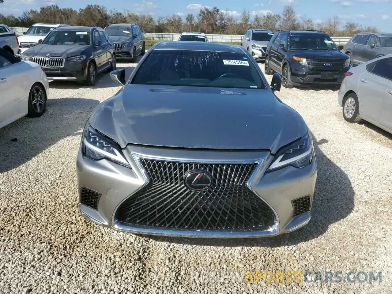 5 Photograph of a damaged car JTHD51FFXM5013334 LEXUS LS500 2021