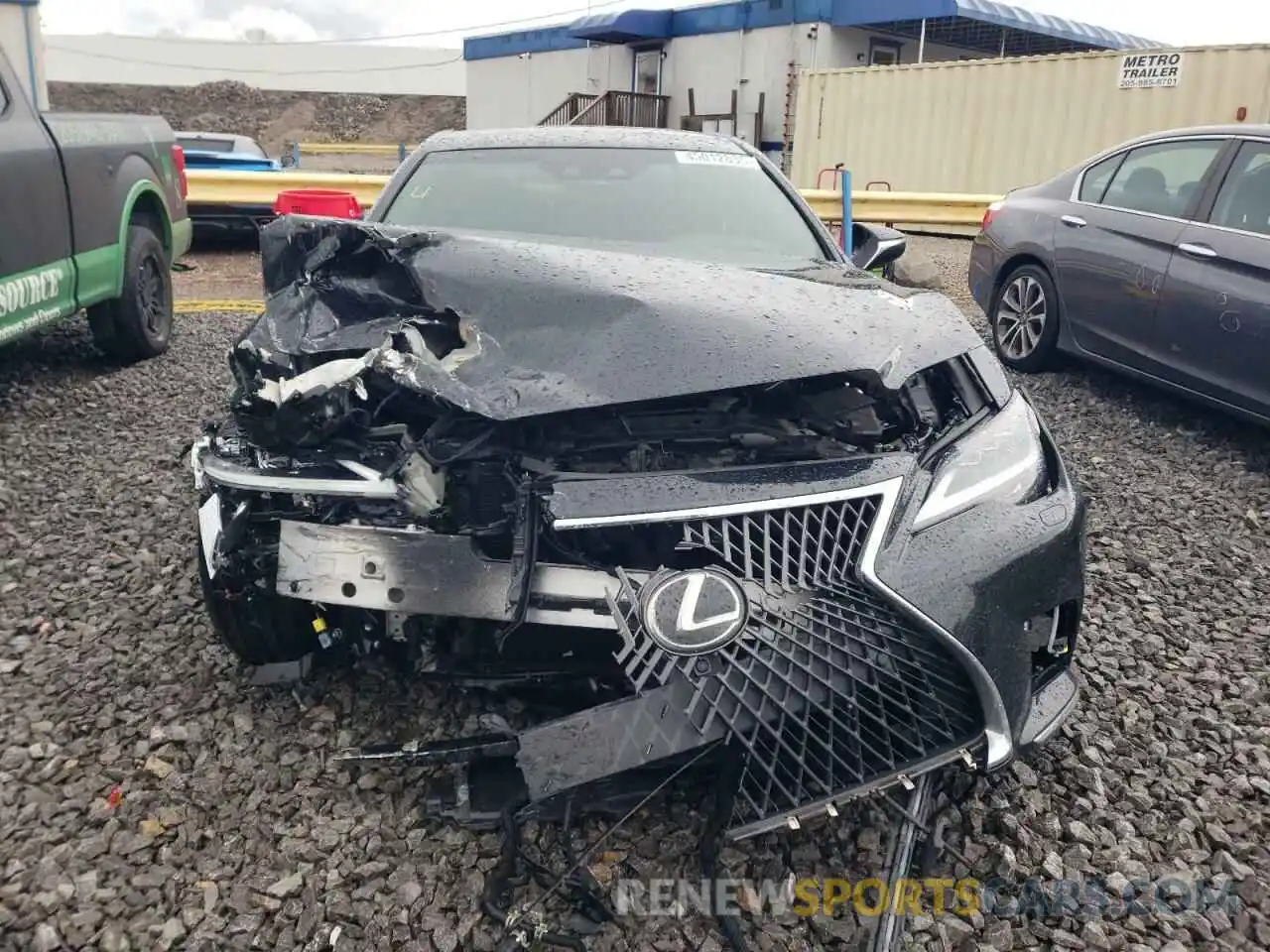 5 Photograph of a damaged car JTHG5LGF9M5009816 LEXUS LS500 2021