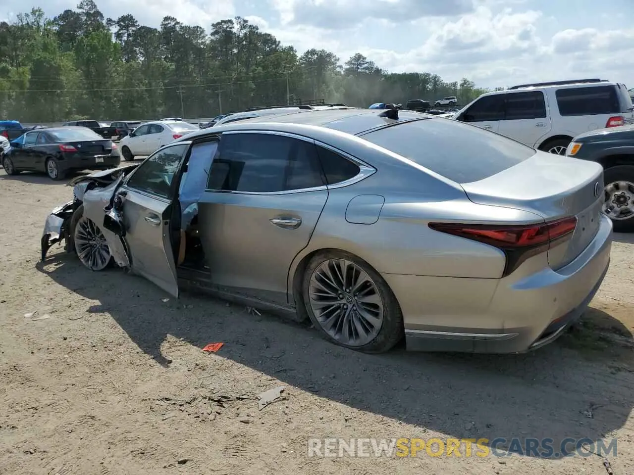 2 Photograph of a damaged car JTHD51FF0N5015983 LEXUS LS500 2022