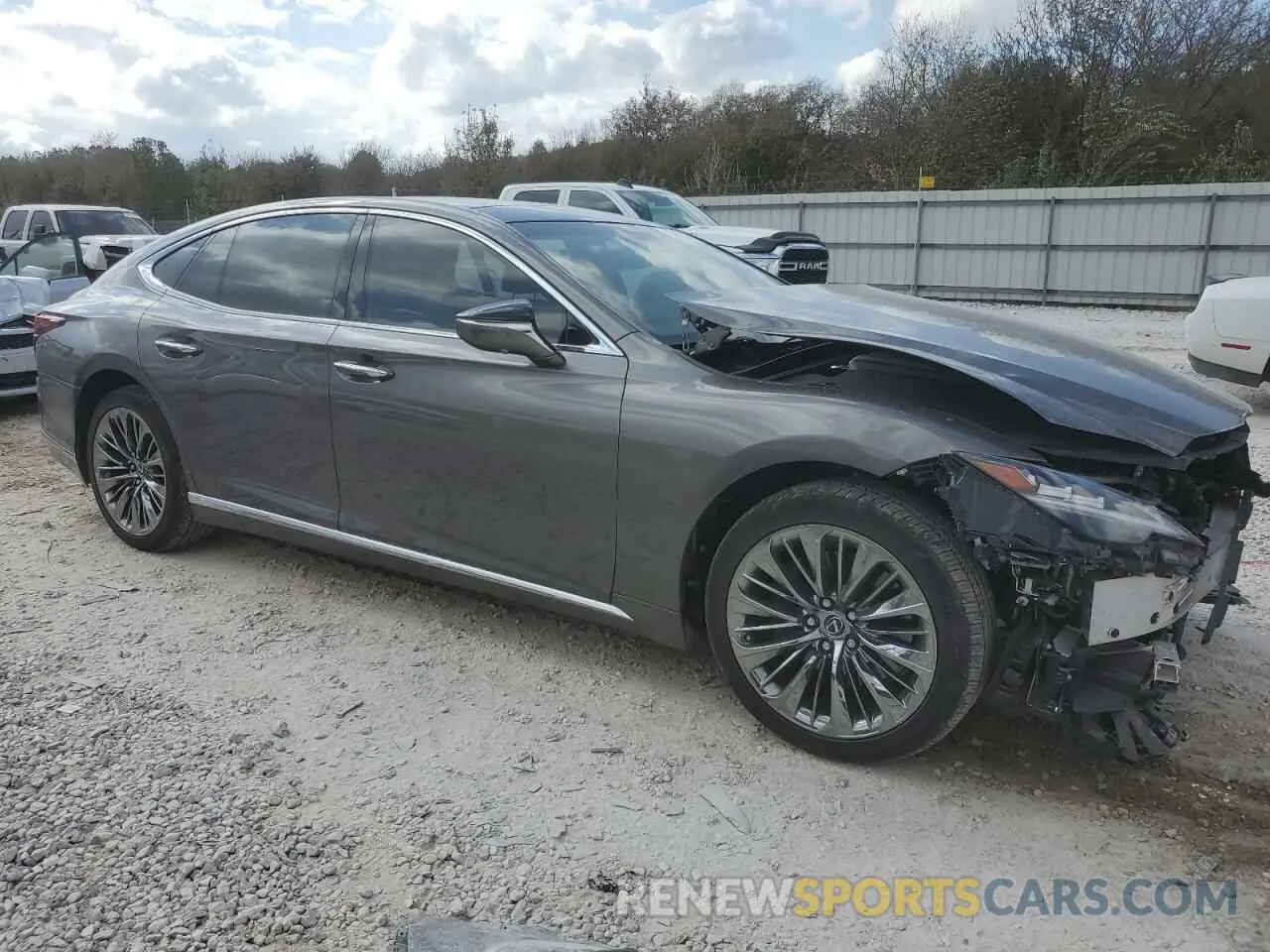 4 Photograph of a damaged car JTHD51FF4N5017316 LEXUS LS500 2022