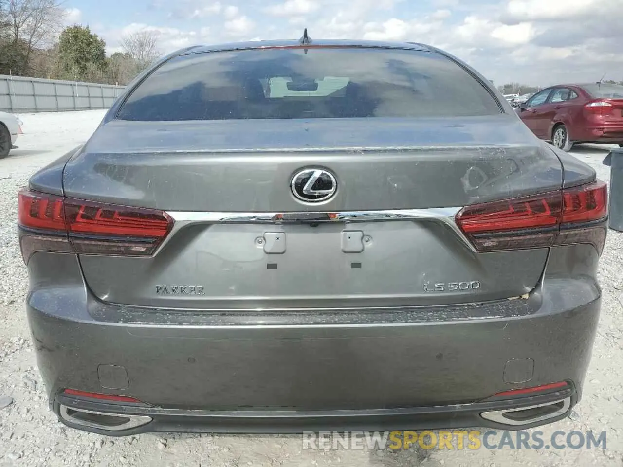 6 Photograph of a damaged car JTHD51FF4N5017316 LEXUS LS500 2022