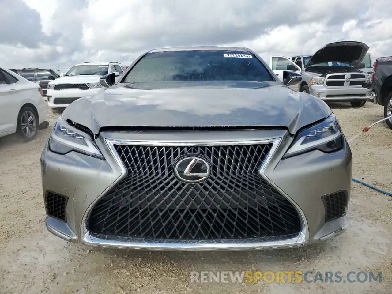 5 Photograph of a damaged car JTHD51FF5N5017406 LEXUS LS500 2022