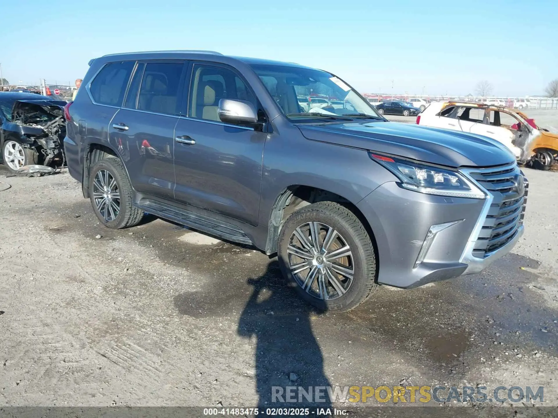 1 Photograph of a damaged car JTJHY7AX2K4285065 LEXUS LX 570 2019