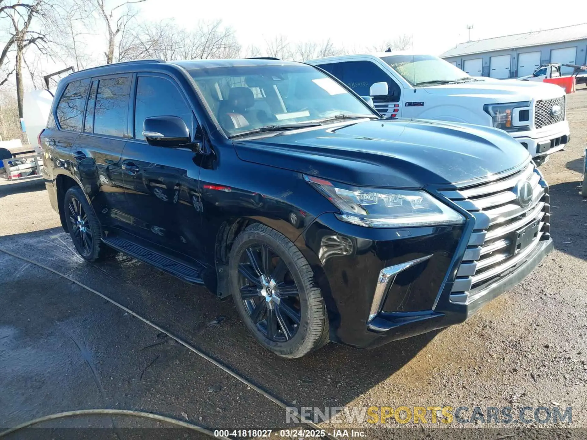 1 Photograph of a damaged car JTJDY7AX8L4319302 LEXUS LX 570 2020