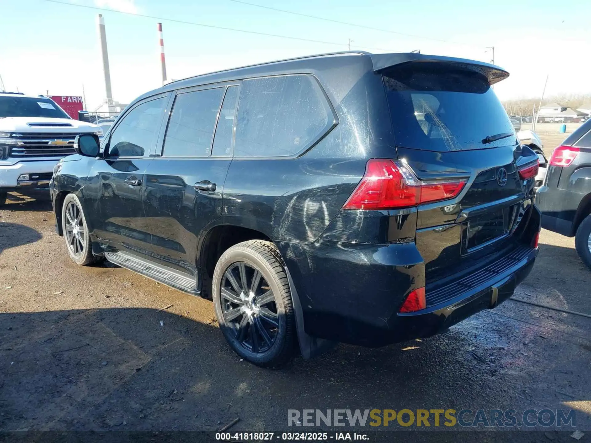 3 Photograph of a damaged car JTJDY7AX8L4319302 LEXUS LX 570 2020