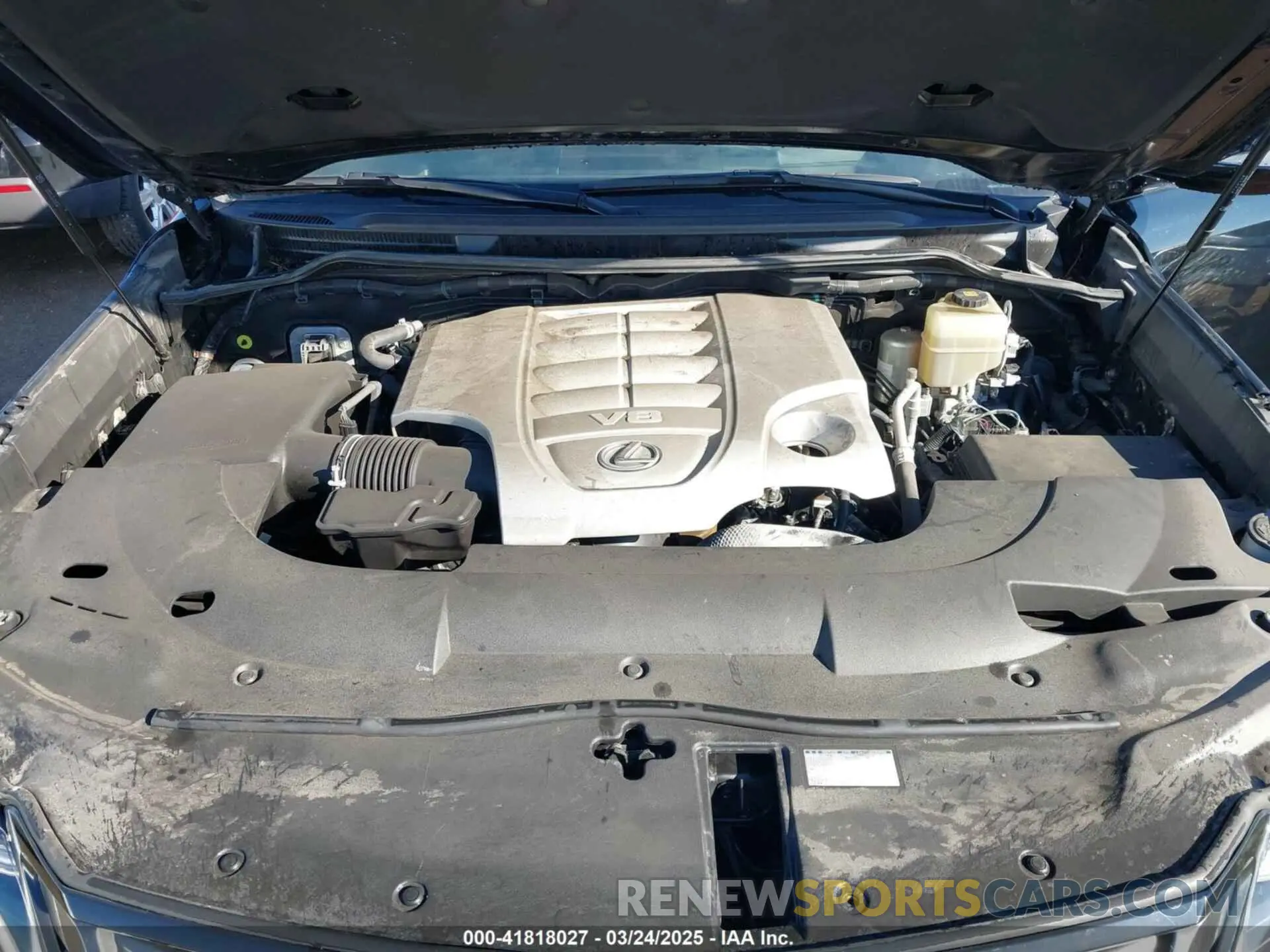 9 Photograph of a damaged car JTJDY7AX8L4319302 LEXUS LX 570 2020
