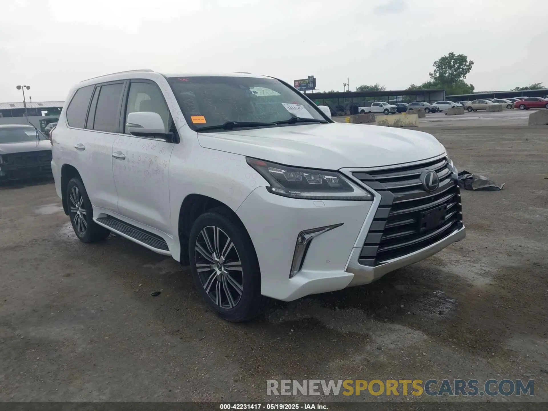 1 Photograph of a damaged car JTJDY7AX1M4333558 LEXUS LX 570 2021