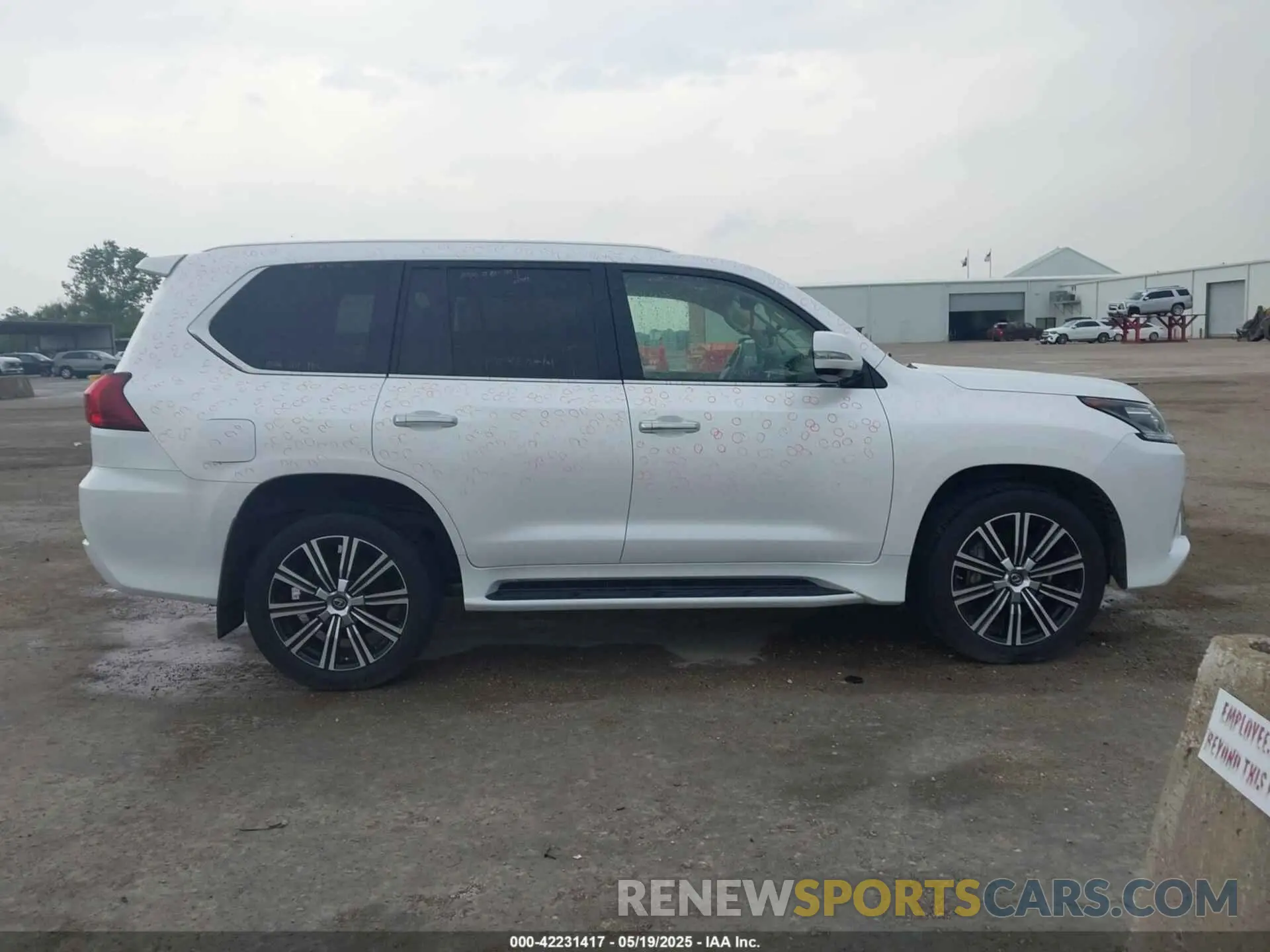 13 Photograph of a damaged car JTJDY7AX1M4333558 LEXUS LX 570 2021