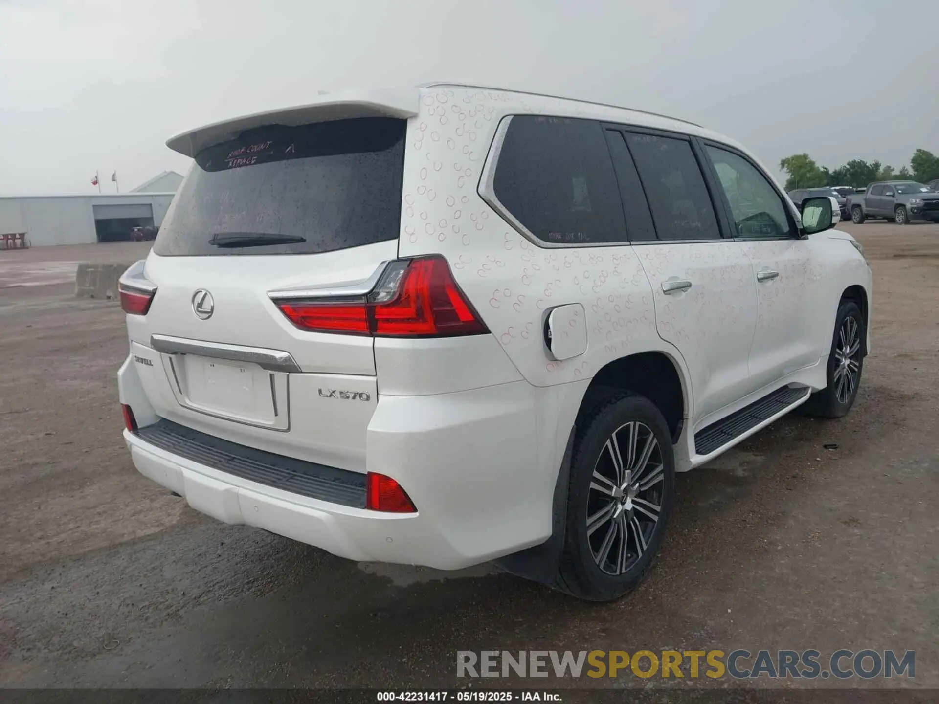 4 Photograph of a damaged car JTJDY7AX1M4333558 LEXUS LX 570 2021