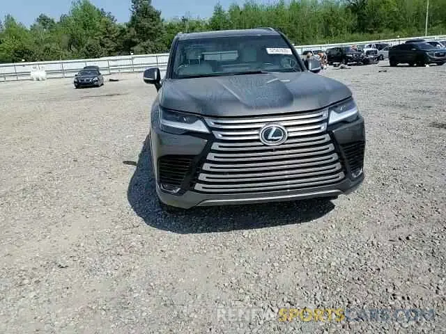 11 Photograph of a damaged car JTJGB7CXXP4033520 LEXUS LX 600 BAS 2023