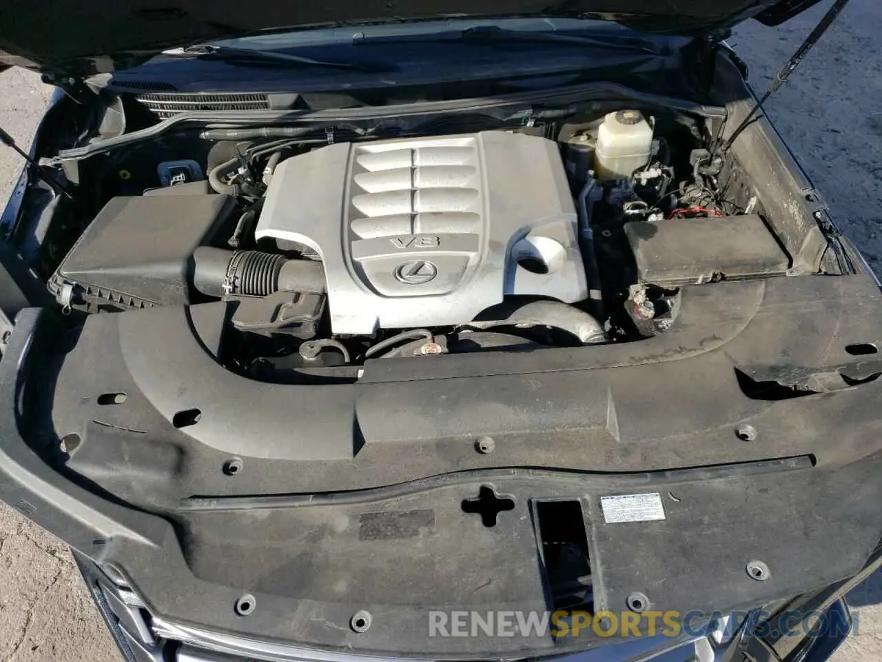 12 Photograph of a damaged car JTJHY7AXXK4287677 LEXUS LX570 2019
