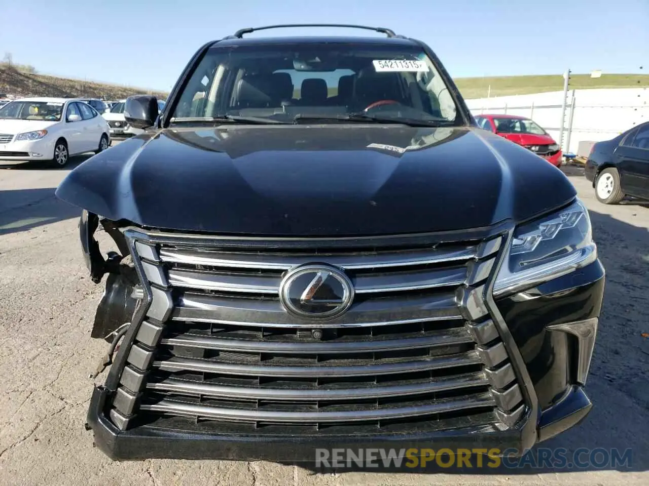 5 Photograph of a damaged car JTJHY7AXXK4287677 LEXUS LX570 2019
