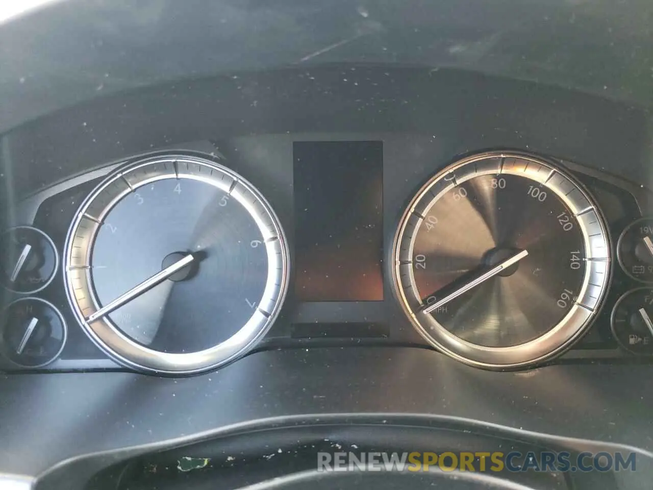 9 Photograph of a damaged car JTJHY7AXXK4287677 LEXUS LX570 2019