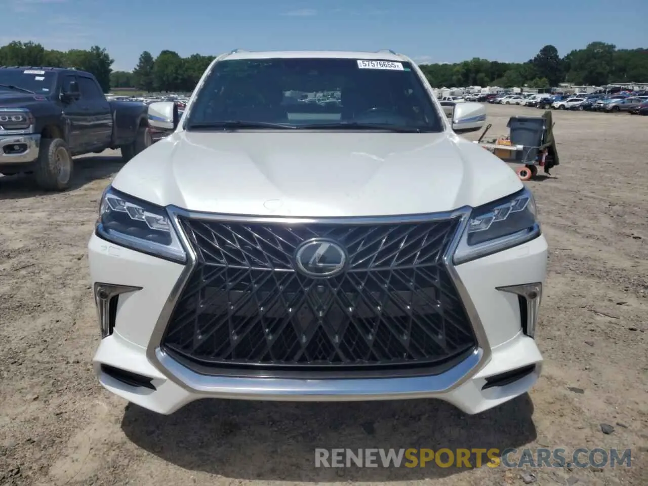 5 Photograph of a damaged car JTJDY7AX3L4320650 LEXUS LX570 2020