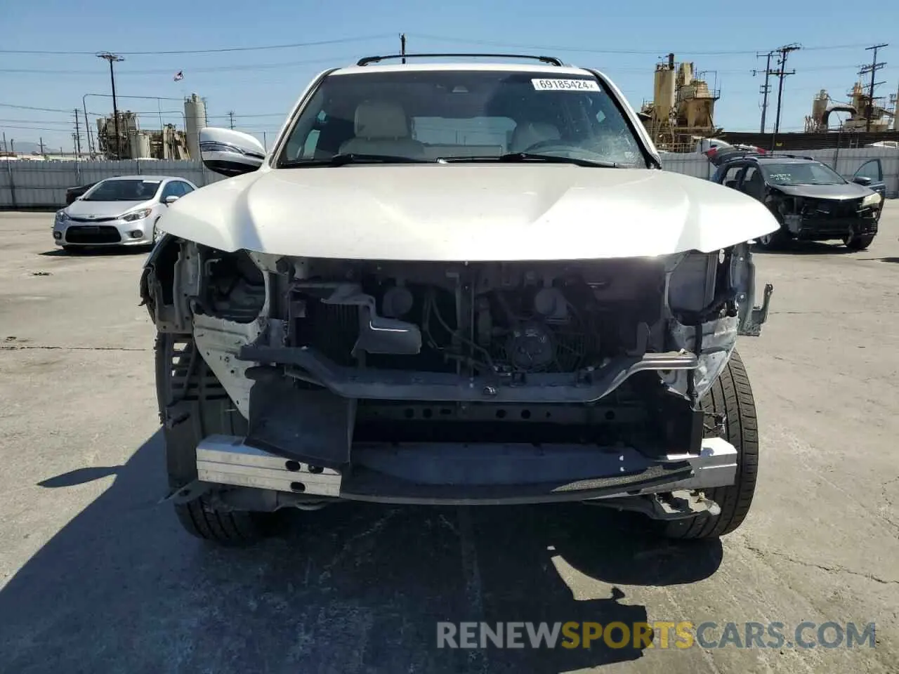 5 Photograph of a damaged car JTJDY7AX5L4319404 LEXUS LX570 2020