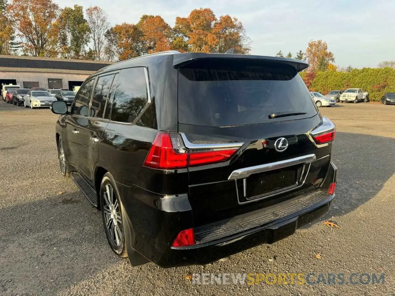 2 Photograph of a damaged car JTJDY7AXXL4315137 LEXUS LX570 2020