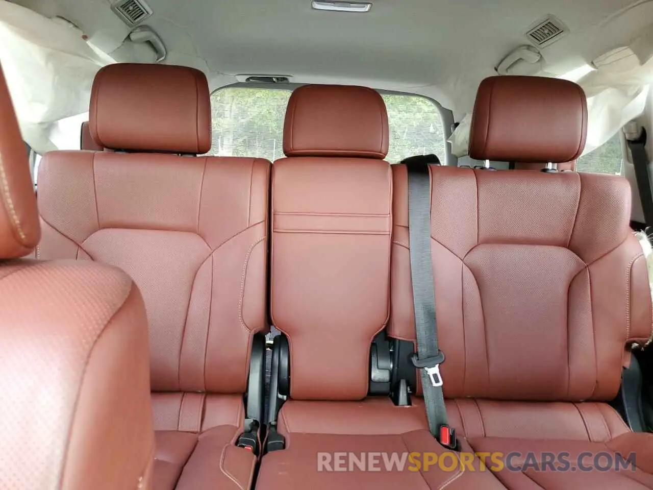 10 Photograph of a damaged car JTJDY7AX0M4334216 LEXUS LX570 2021