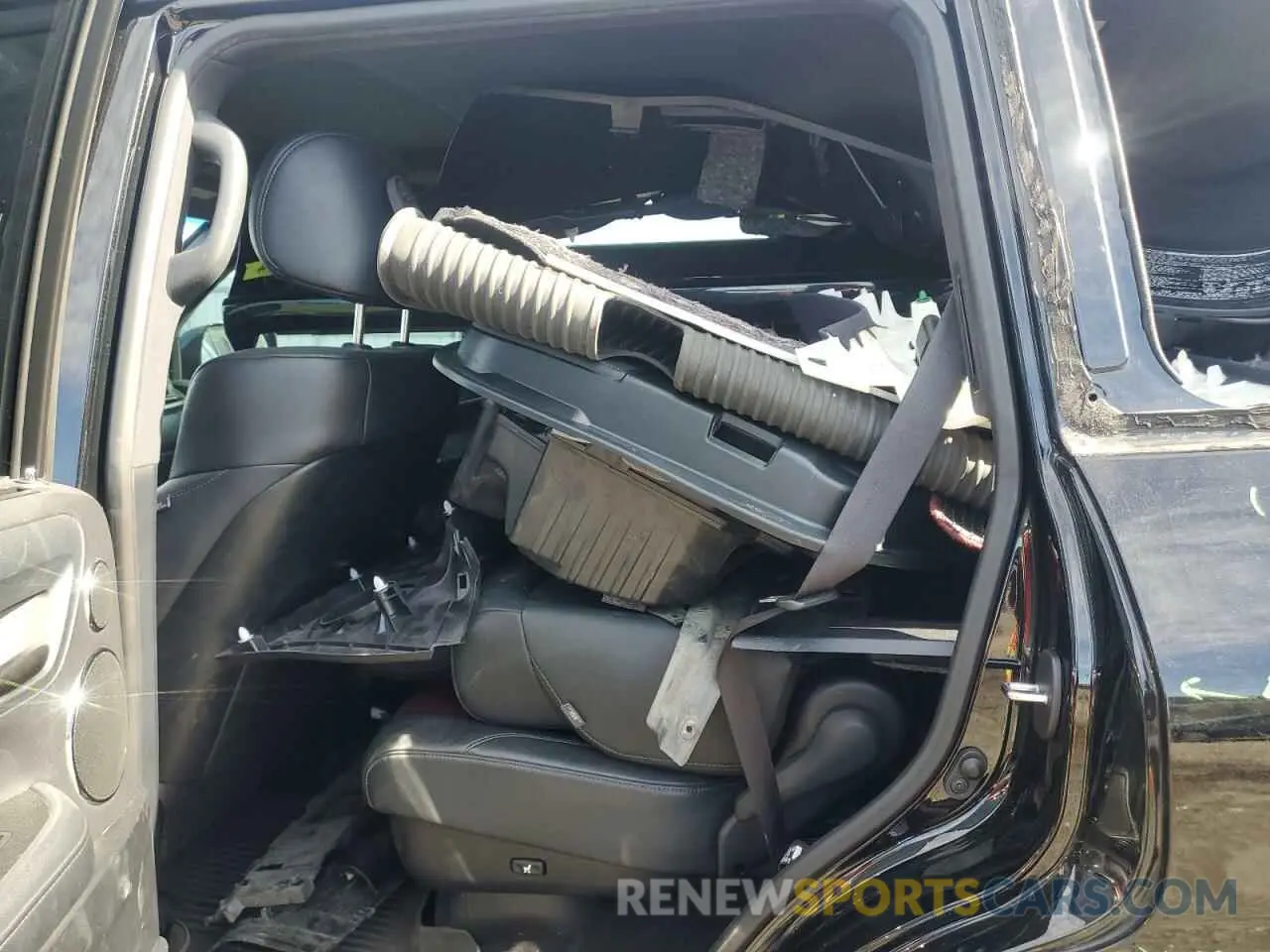 11 Photograph of a damaged car JTJDY7AX3M4334050 LEXUS LX570 2021