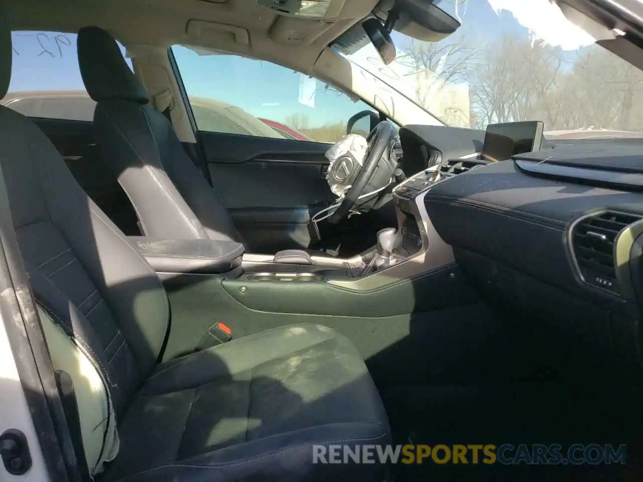 5 Photograph of a damaged car JTJBARBZ0K2185225 LEXUS NX 2019