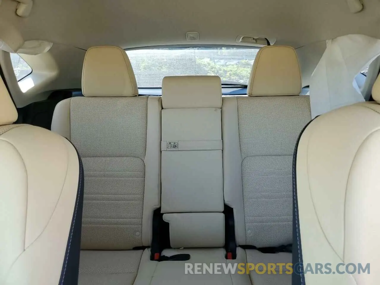 10 Photograph of a damaged car JTJBARBZ0K2189985 LEXUS NX 2019