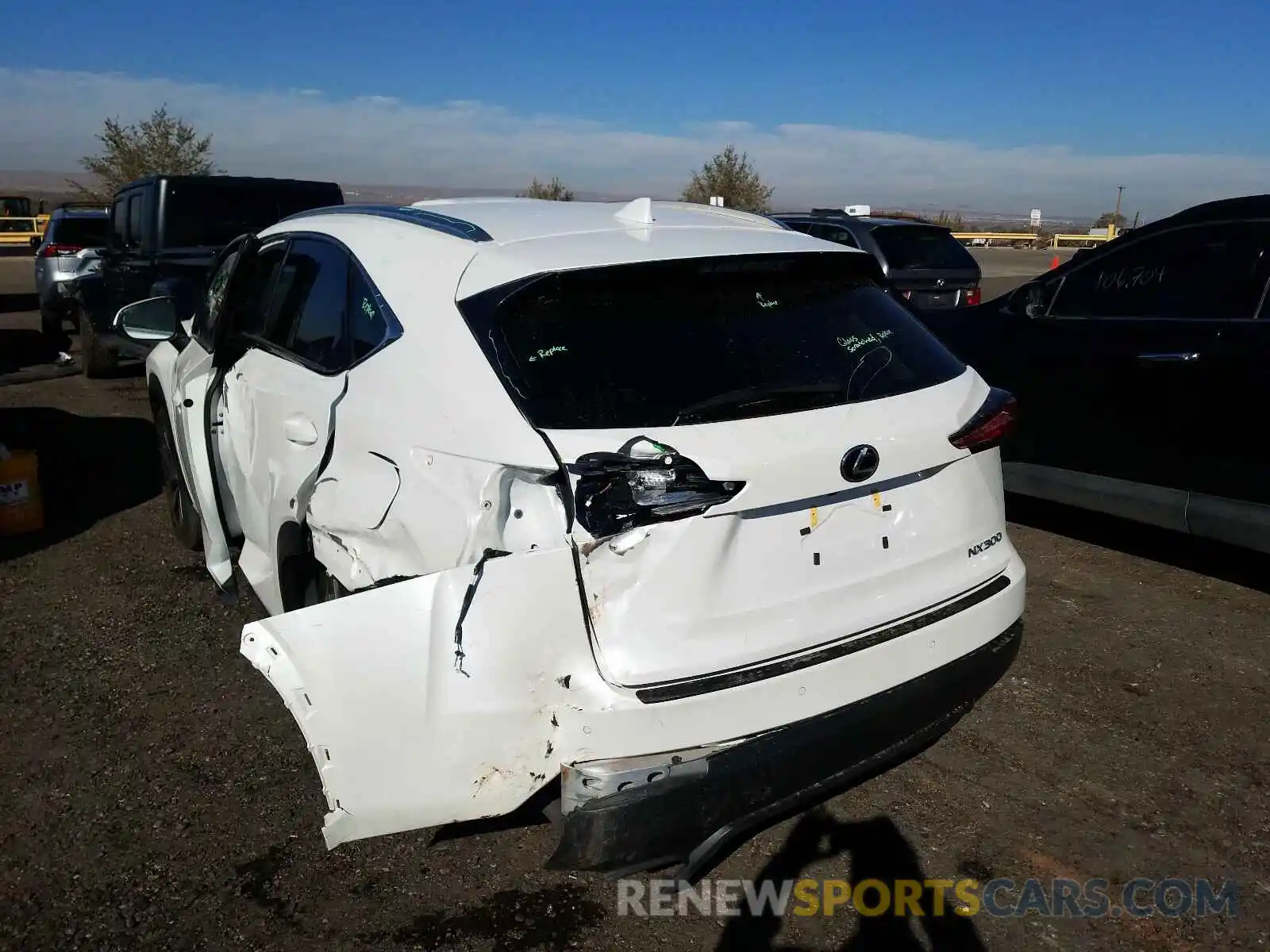 3 Photograph of a damaged car JTJYARBZ2K2122718 LEXUS NX 2019