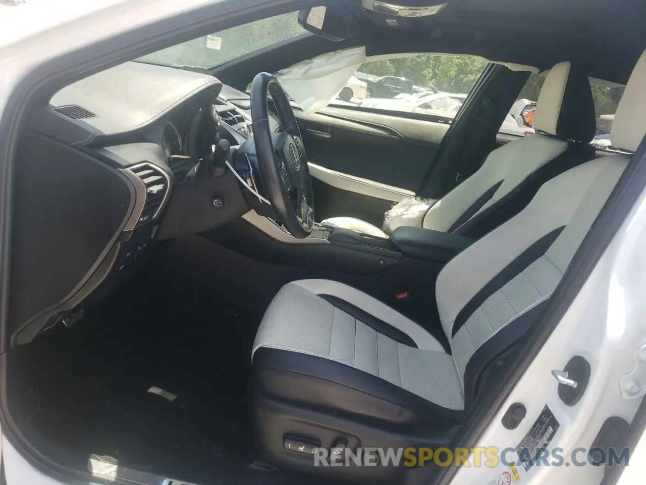 7 Photograph of a damaged car JTJYARBZ2K2150972 LEXUS NX 2019