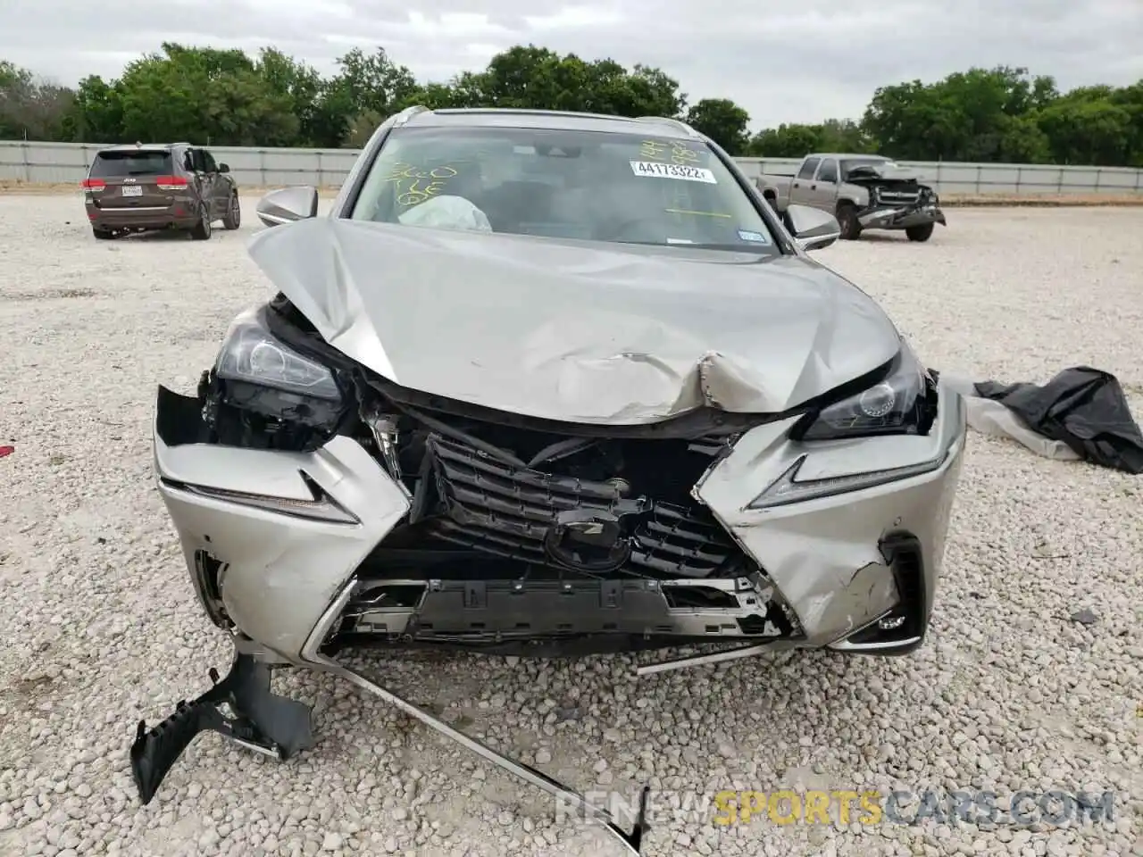 9 Photograph of a damaged car JTJYARBZ4K2144980 LEXUS NX 2019