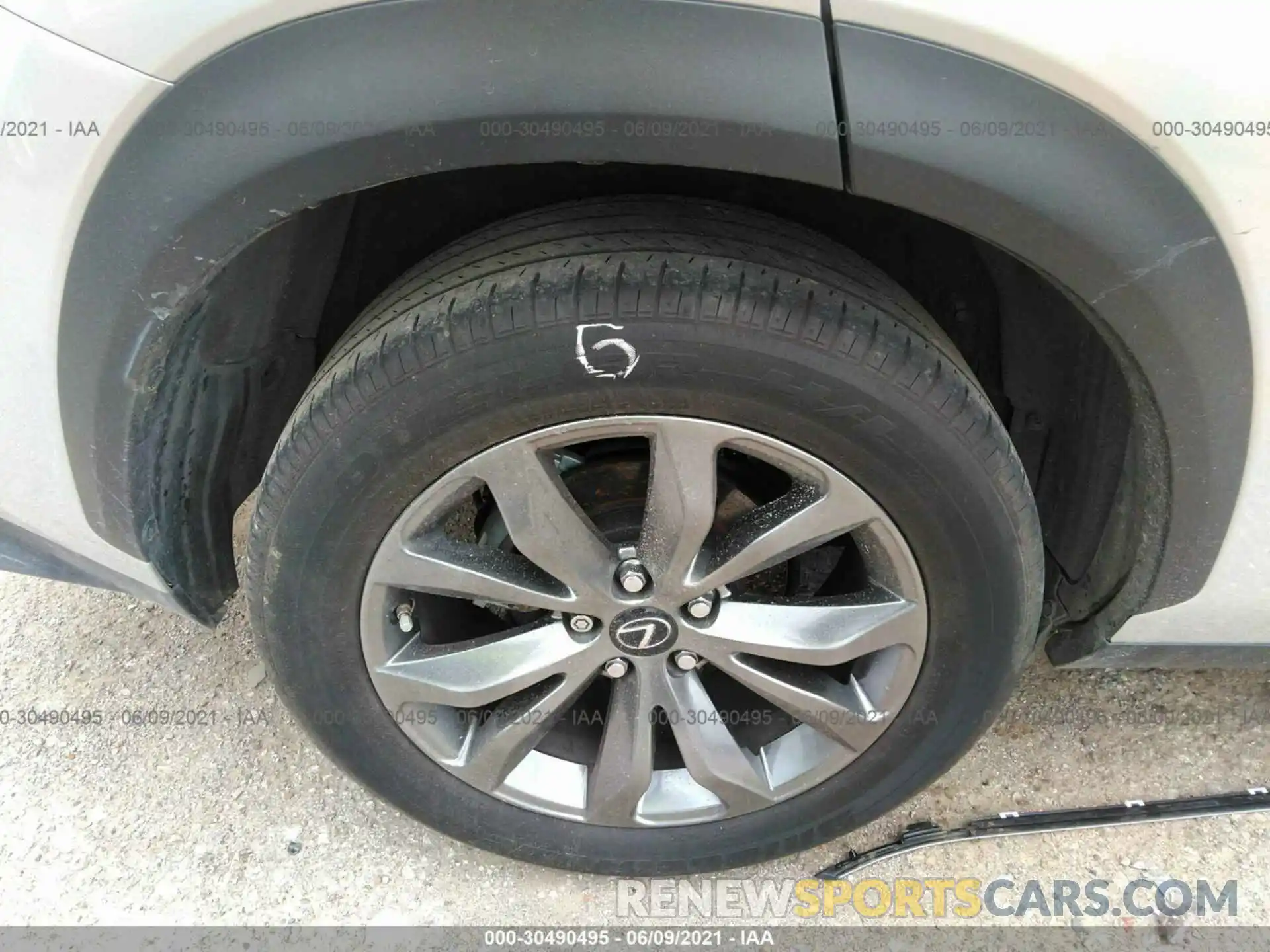 15 Photograph of a damaged car JTJYARBZ7K2133021 LEXUS NX 2019