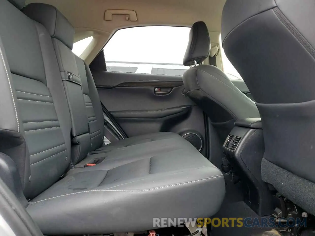 11 Photograph of a damaged car JTJYARBZ8K2125493 LEXUS NX 2019