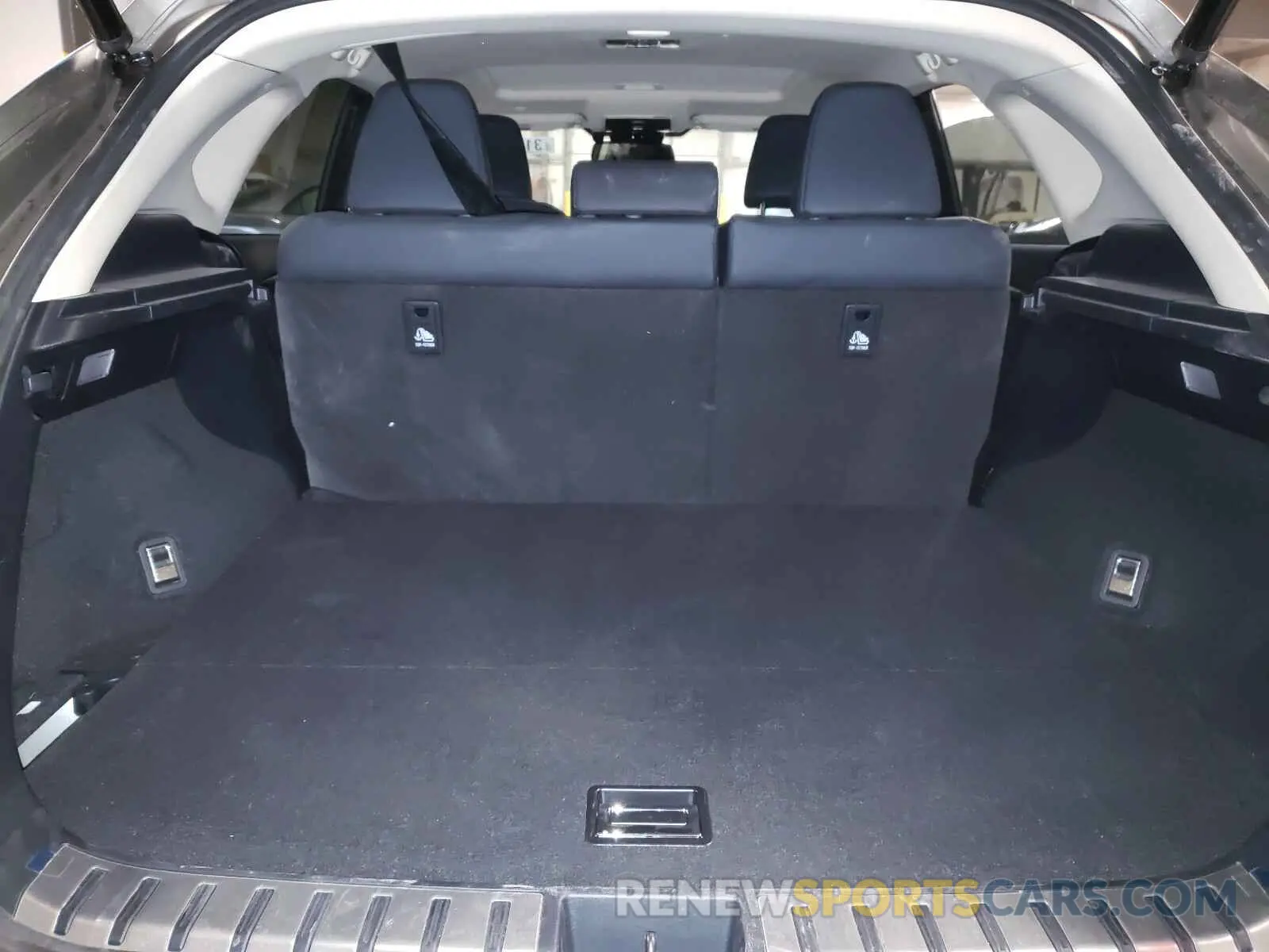 9 Photograph of a damaged car JTJDJRDZ1L2144433 LEXUS NX 2020