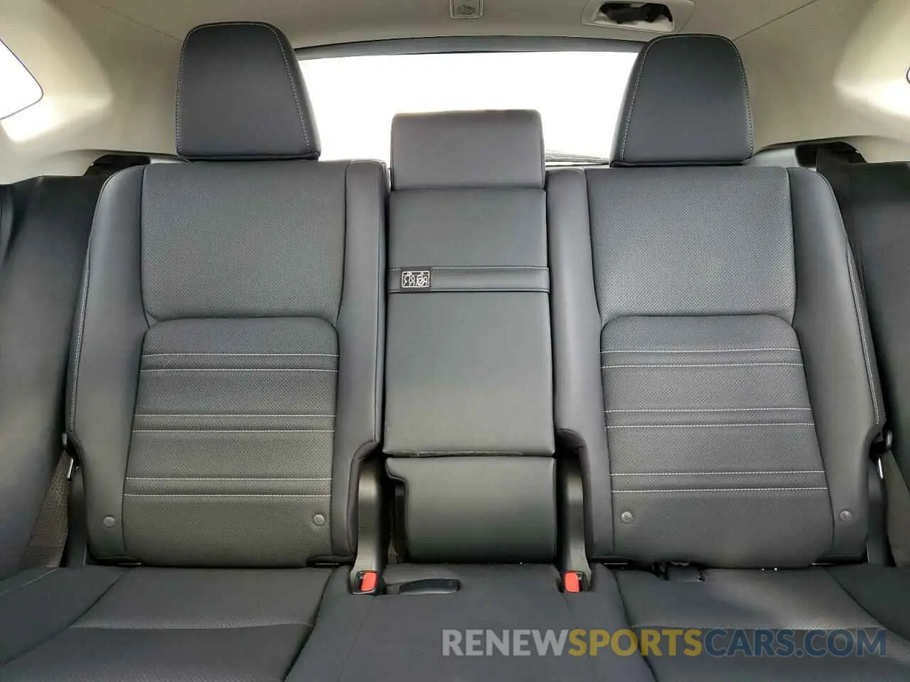 10 Photograph of a damaged car JTJDJRDZ2L5005071 LEXUS NX 2020