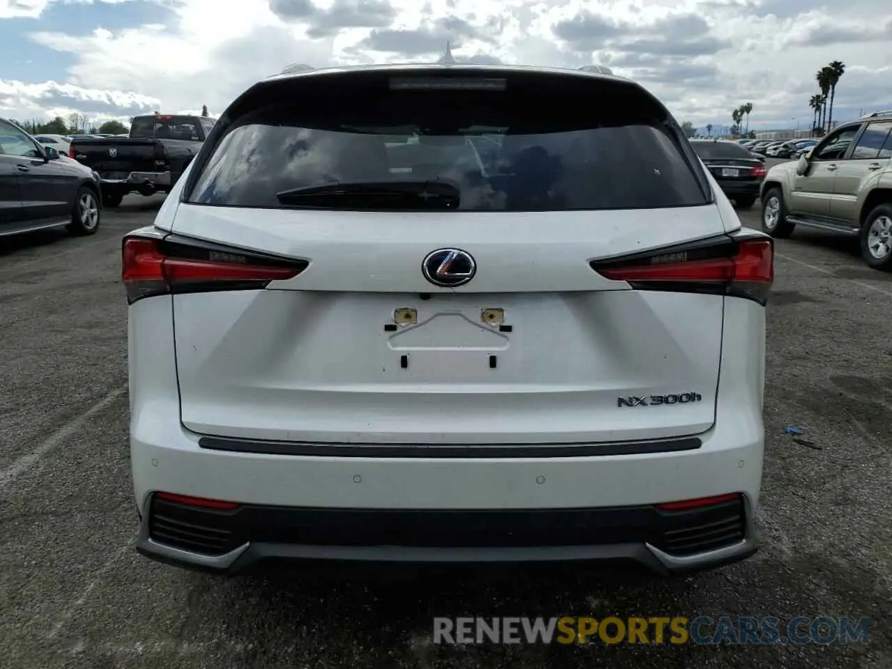 6 Photograph of a damaged car JTJDJRDZ2L5005071 LEXUS NX 2020
