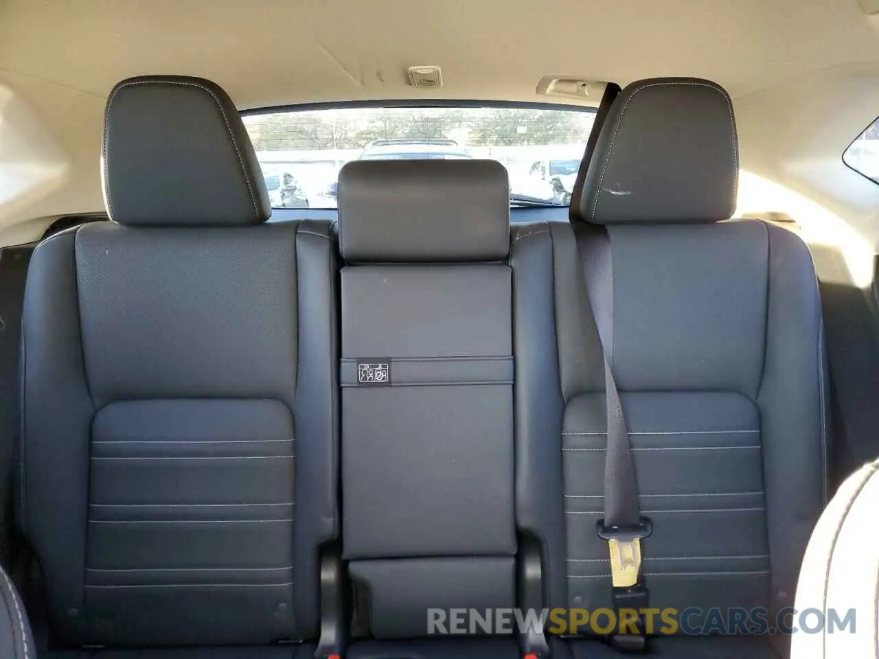 10 Photograph of a damaged car JTJDJRDZXL2145421 LEXUS NX 2020
