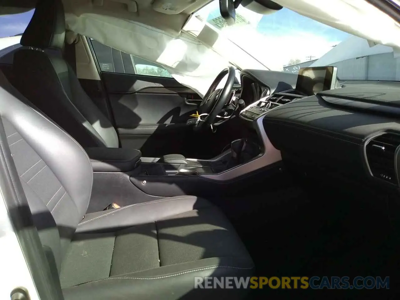 5 Photograph of a damaged car JTJGARBZ2L5019388 LEXUS NX 2020