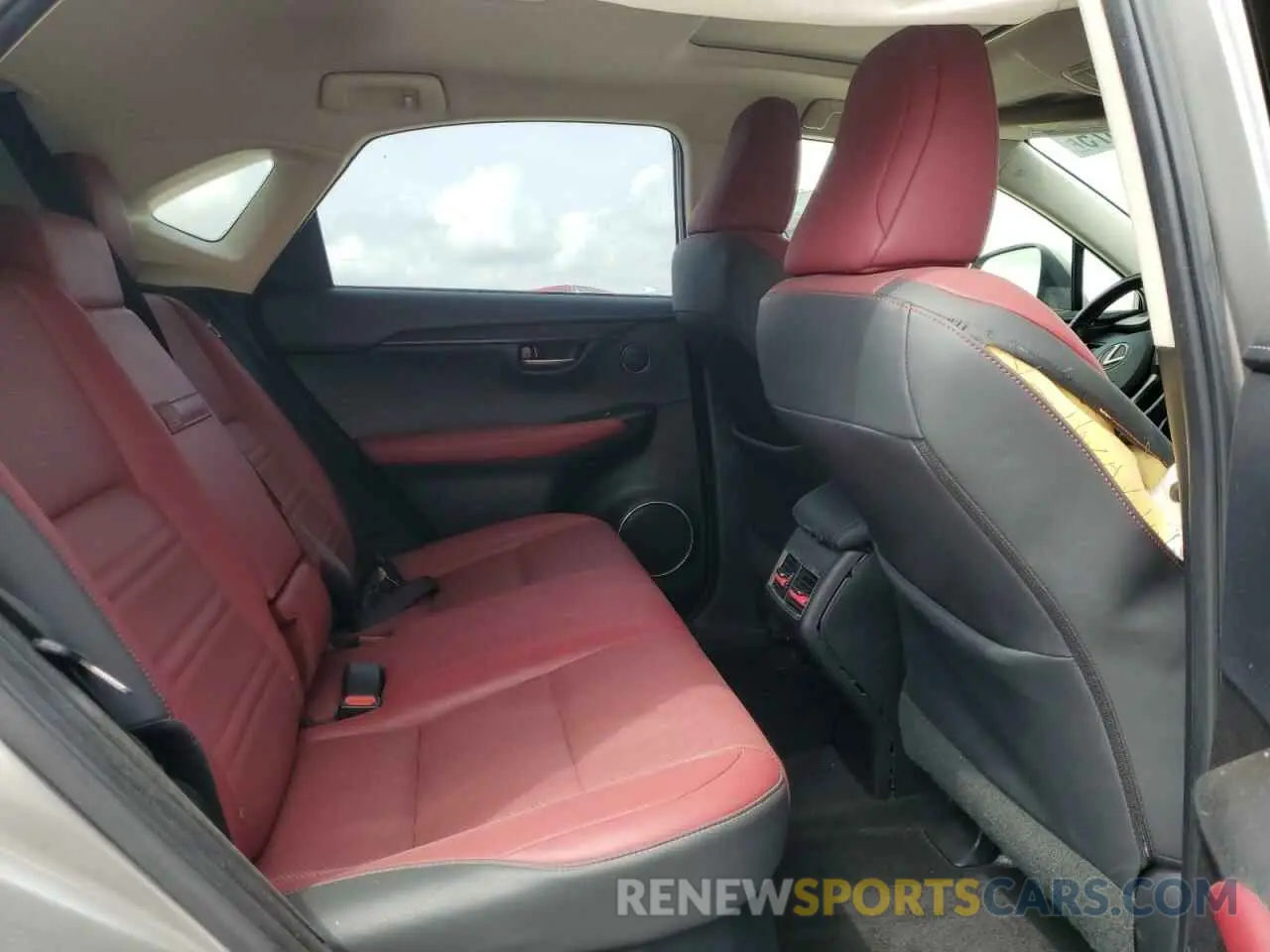11 Photograph of a damaged car JTJGARBZ3L5009811 LEXUS NX 2020
