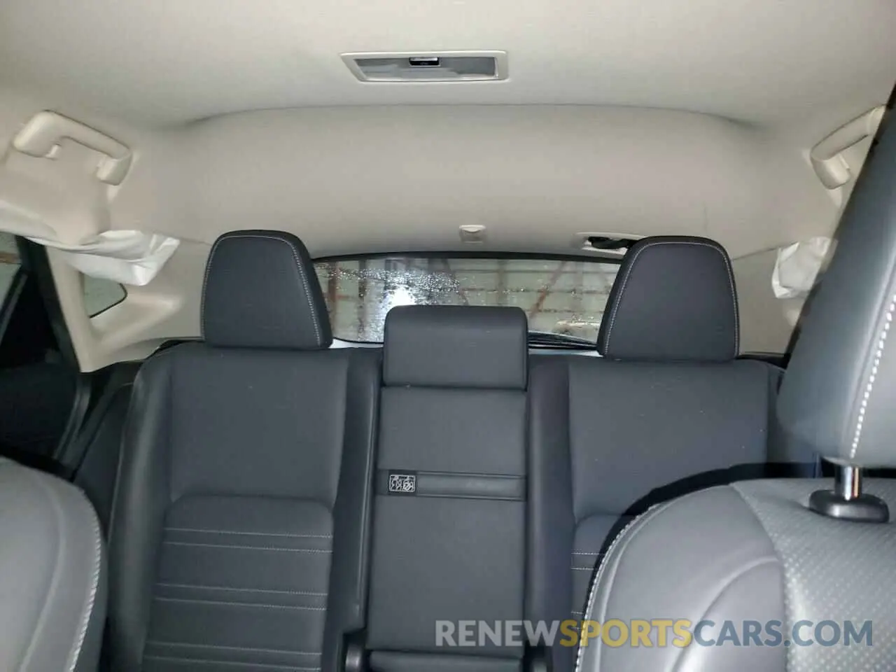 10 Photograph of a damaged car JTJGJRDZ1L2144106 LEXUS NX 2020