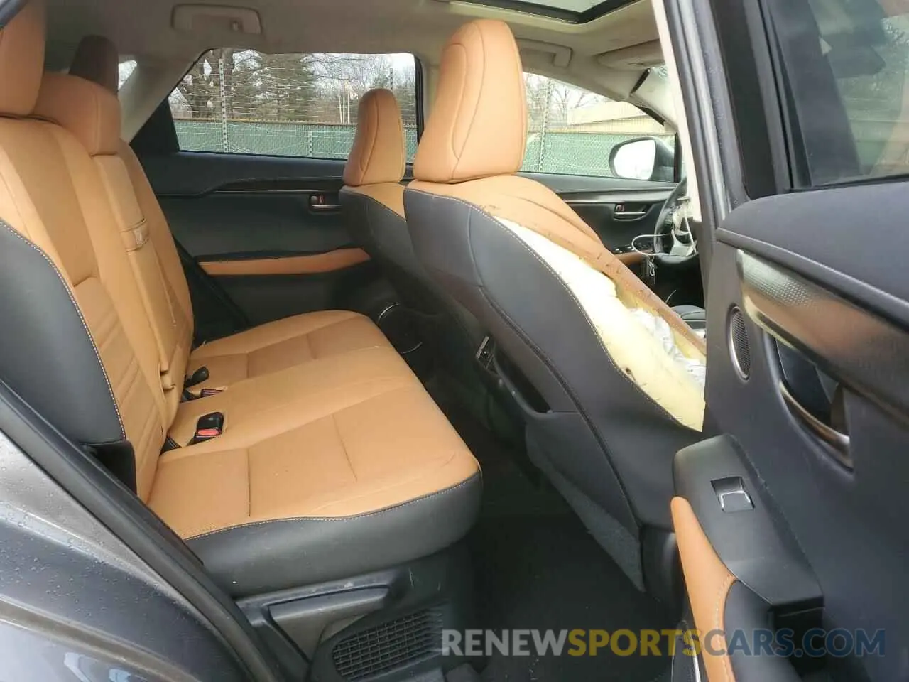 10 Photograph of a damaged car JTJGJRDZ1L5007276 LEXUS NX 2020