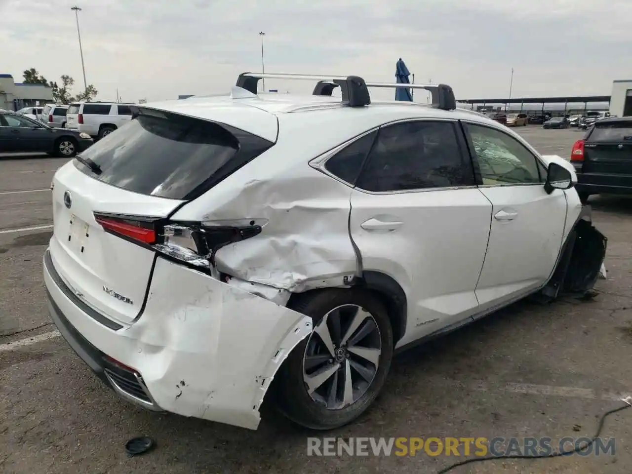 4 Photograph of a damaged car JTJGJRDZ4L5009927 LEXUS NX 2020