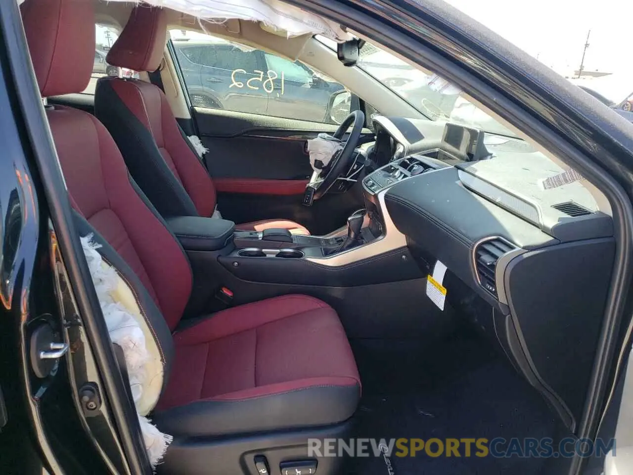 5 Photograph of a damaged car JTJDARBZ0M5035819 LEXUS NX 2021