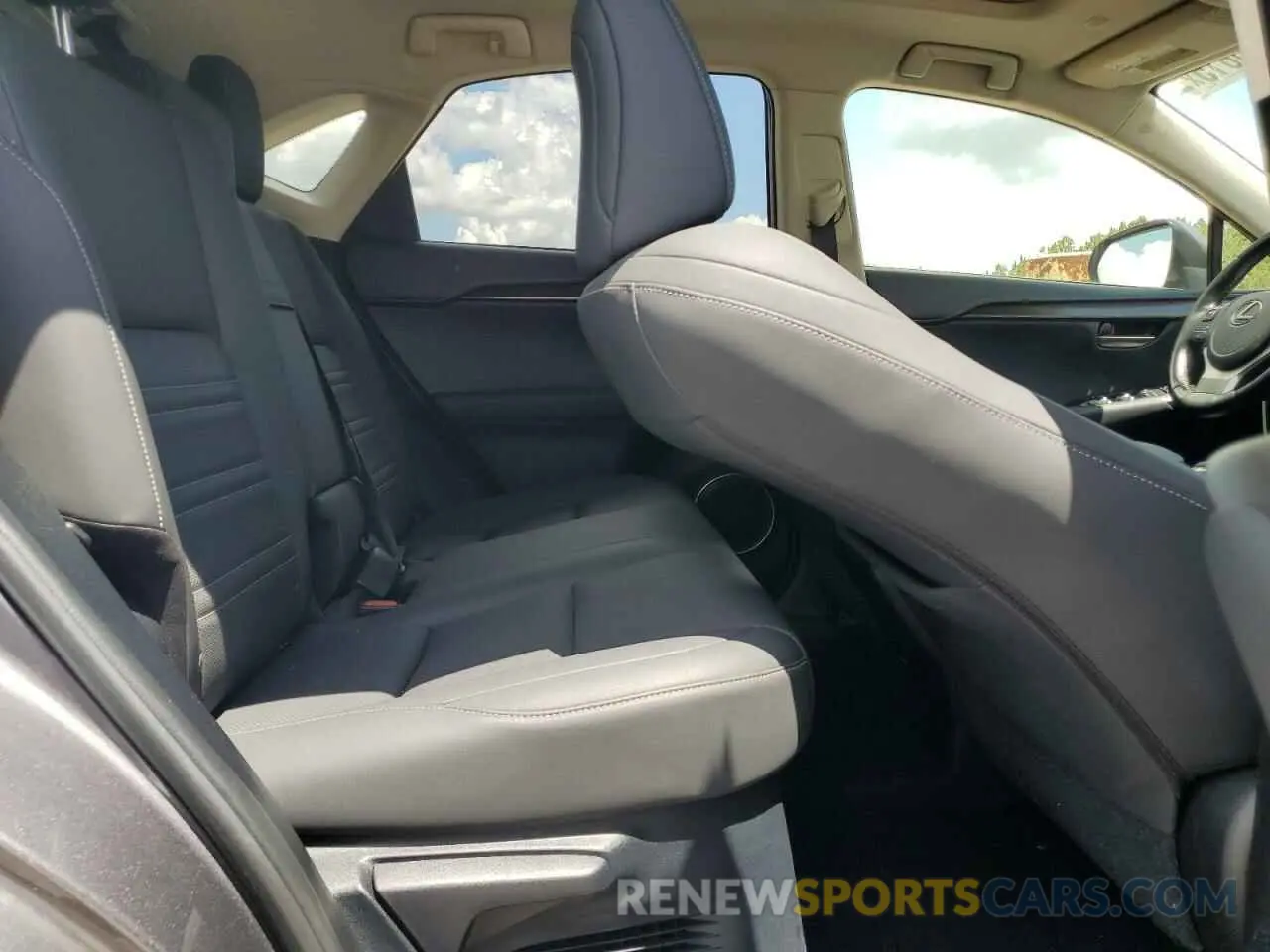 10 Photograph of a damaged car JTJDARDZXM2254043 LEXUS NX 2021