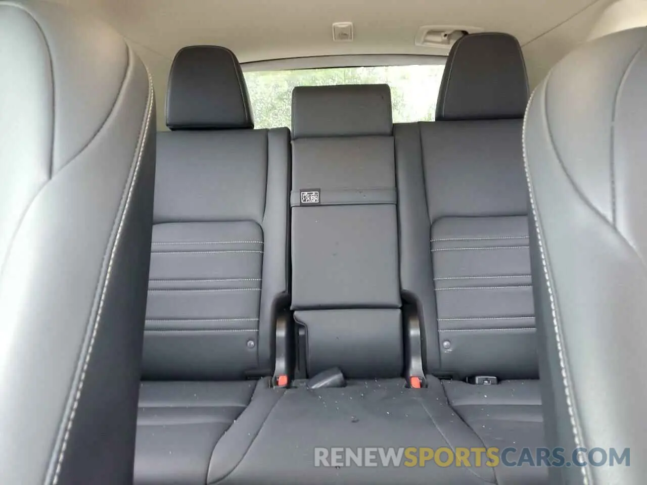 10 Photograph of a damaged car JTJDJRDZ2M2147276 LEXUS NX 2021