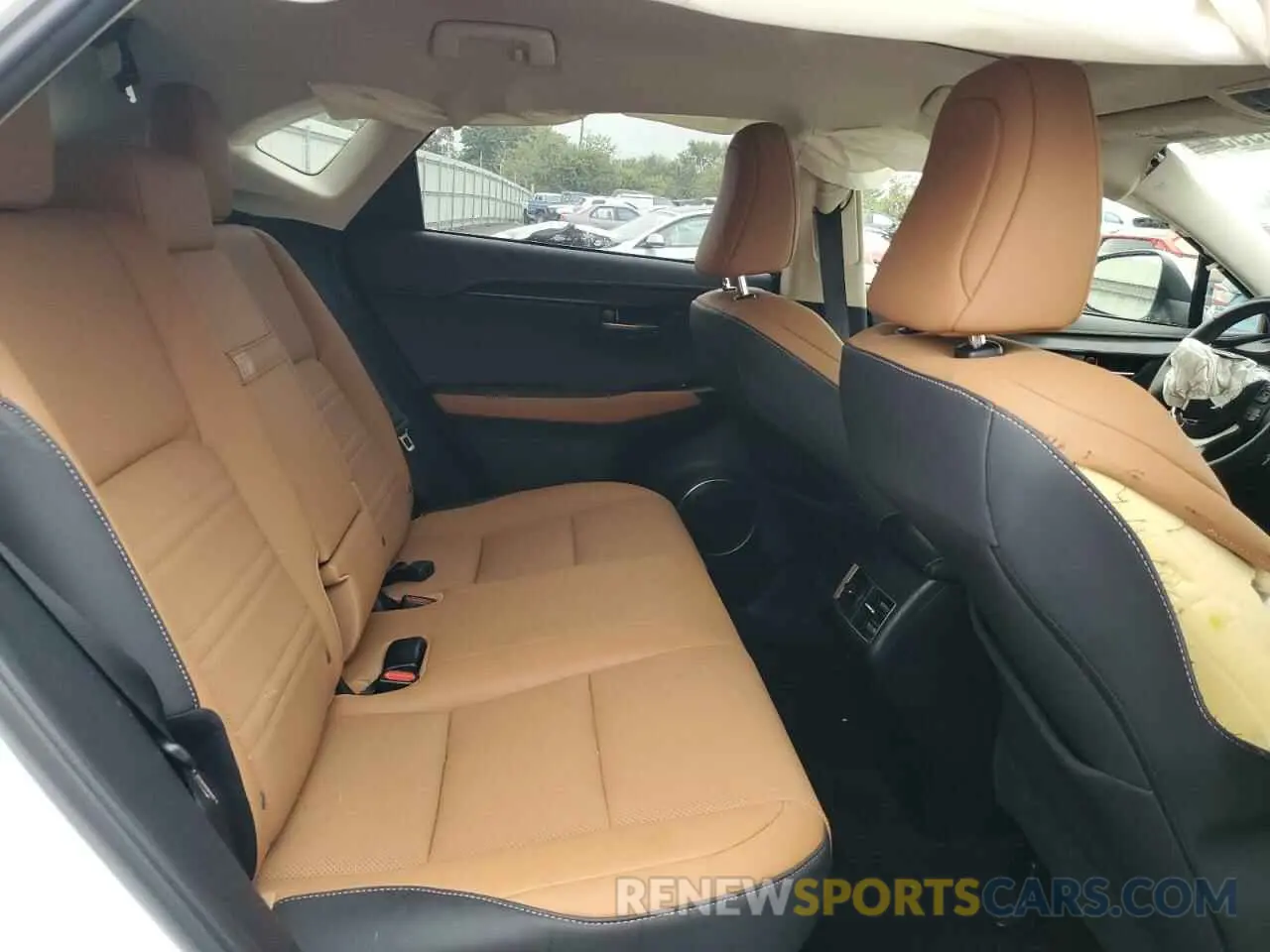 11 Photograph of a damaged car JTJDJRDZ4M5014758 LEXUS NX 2021