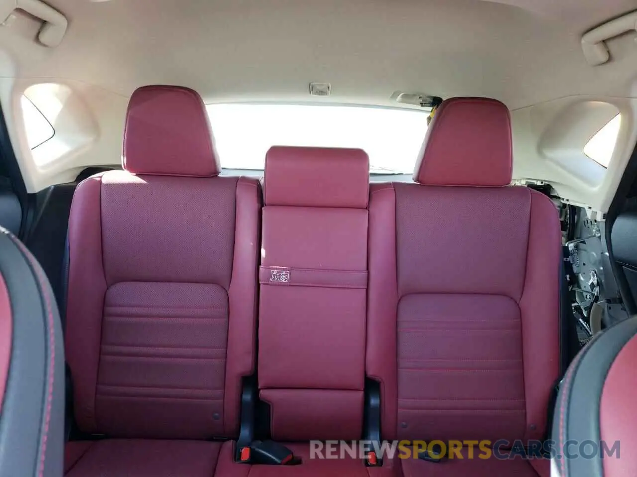 10 Photograph of a damaged car JTJDJRDZ7M2154210 LEXUS NX 2021
